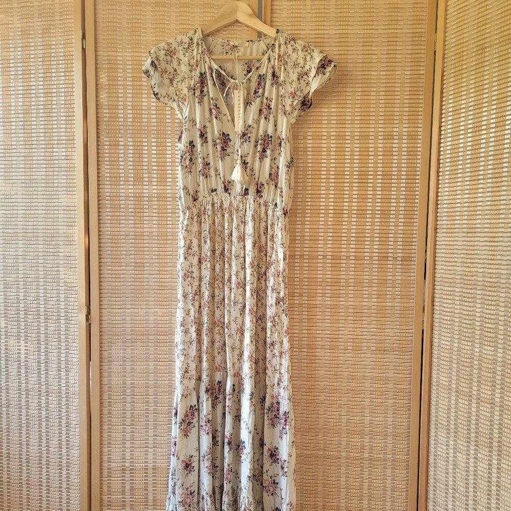 NWT LOVESTITCH Maxi v Neck Floral Dress - Vici Collection